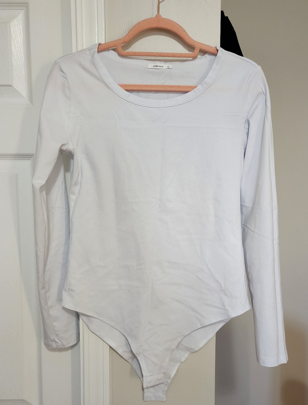 Bodysuits - Picture 2 of 6